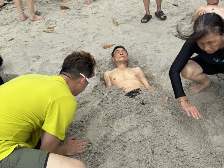 Sand & Wave Therapy: Testimonies from “Let’s Fight Cancer”
