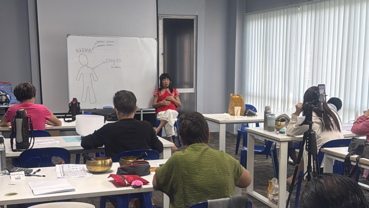 Numerology & Healing Workshop Deepens Into Consultation, Cleansing and Sound Practice on Day 2